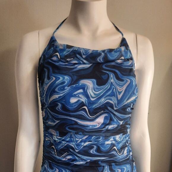 NWT West Of Melrose Tillys Blue Graphic Ruched Bodycon Mini Halter Dress Medium - Picture 2 of 10